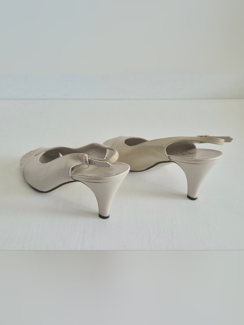 Salvatore Ferragamo Two-Tone Beige & Cream Peep-Toe Slingback Heels - Picture 11 of 12